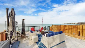 The Waterfront Oasis – Views, Firepit & Hot Tub - Image 5