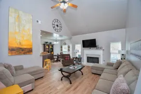 Medina Grand Stay | Sleeps 24 • Near Airport - Image 1