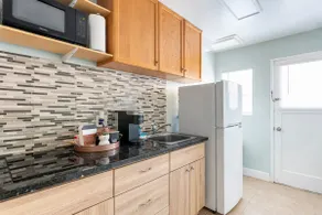Cozy in Law Studio - Castro Valley - Image 3