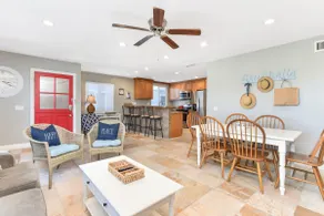 Giant 7 Bedroom Home with 2 separate Condos - Image 5