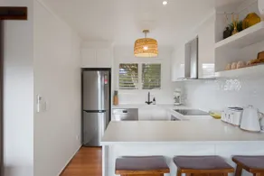 Stylish Zen Bungalow w/ Firepit + Walk to Beach! - Image 4