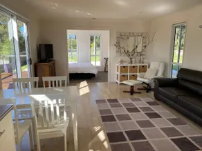 Orford Beach Bungalow - Image 2