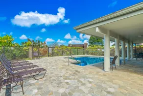 Beautiful spacious ocean and mountain view condo. - Image 2