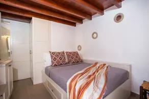Heritage Luxury Suites - Enigma - Image 4