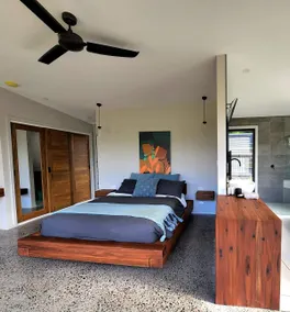 Crescent Head Luxury Hideaway - Image 5