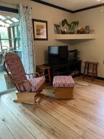Cozy County Cabin in the woods - Image 3