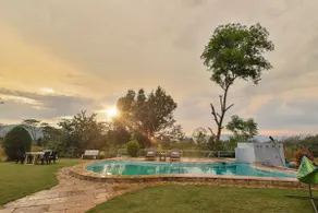 Tuscan Farms: Villa Accommodating 16 to 24 Adults. - Image 2