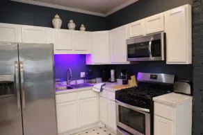 Charming 2-Bedroom Home in West Downtown Gary - Image 4