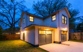 Central Austin Craftsman in Historic Neighborhood - Image 3