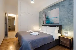 Blue Ark Comfort near Acropolis - Image 4