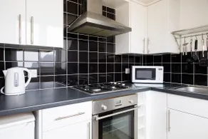 Lovely Selsey apartment with sea views sleeps 4 - Image 2