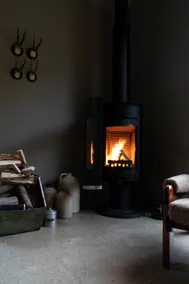 Black & Bright — High Country Alpine Home - Image 2