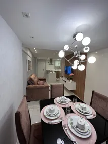 Sophisticated apartment by the sea - Image 3