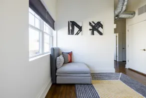 Black Tree Loft Unit 2 - Image 3