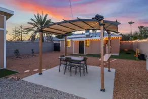 Cozy Smart Home! - Image 4