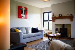 Spacious 4 bedroom house in idyllic rural setting. - Image 4
