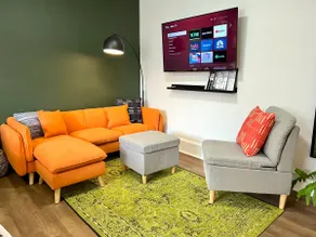 Railyard on 4th~Downtown Studio Apt w/ Kitchenette - Image 4