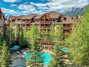 3 Sisters Mountain Views | Hot Tub & Heated Pool - Image 4