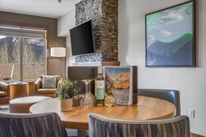 3 Sisters Mountain Views | Hot Tub & Heated Pool - Image 3