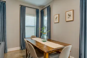 The Gray Burrow: Cozy, Pet friendly in Denison - Image 5
