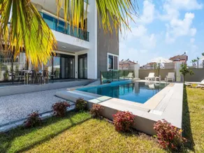 Kadriye Premium Luxury Holidays 3+1 Villa - Image 4
