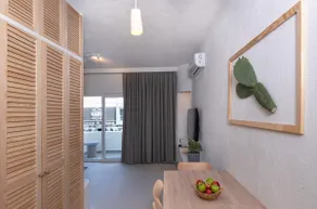 L'olive Homes Bohemian Suite - Image 4
