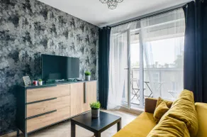 2-room apartment near Łódź Fabryczna Station - Image 4