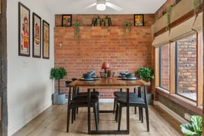 Iconic Warehouse Apartment~CBDEdge~2Bed/2Bath/1Car - Image 3