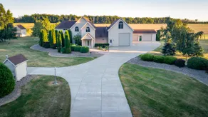The West Wing - Image 2