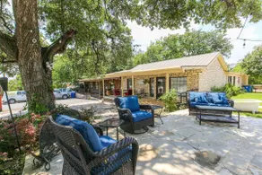 Historic Main St Marble Falls Cottage - Image 2