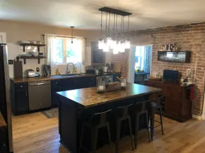 Beautiful 4 bedroom home in Historic Harpers Ferry - Image 4