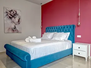 Epipleon Luxury Suites -108- Διαμέρισμα 85τμ δίπλα στη θάλασσα - Image 2