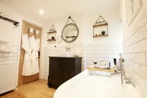Beautiful Thatched Cottage: Dartmoor, Devon - Image 2