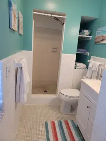 1 Bedroom Beach side Bungalow with Ocean Views - Image 4