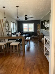 One bedroom loft apartment close to downtown . - Image 5