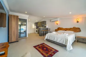 Sea View Penthouse suite - St. Pauli Nakas Suites - Image 4