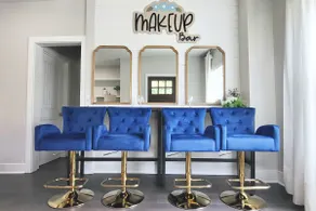 4BR Luxe Home | Free Parking | Yard | Midtown ATL - Image 3