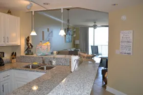 Elegant Beach-Front Penthouse, Beach Club Resort! - Image 4