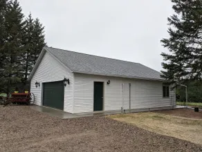 Early Frost Farms studio. - Image 3