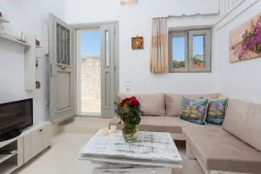 Anna's Apartment Marmara Paros - Image 3