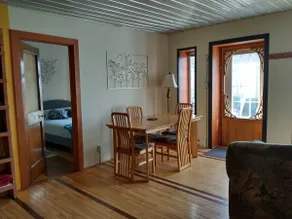Beautiful accommodation overlooking the river with terrace - Image 4
