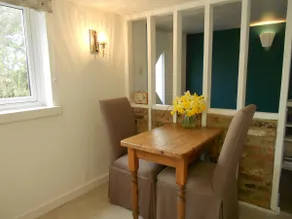 Wood cutter cottage - Image 4