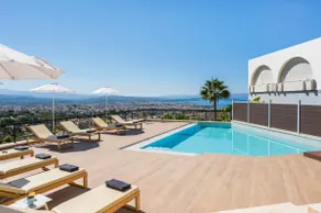 Villa City View - Heated Pool - 5 min from centre - Majestic views - Image 3