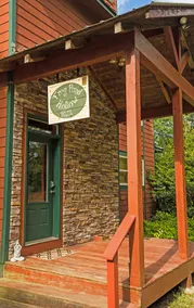 Frog Pond Hollow Lodge - Image 5