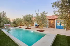 Quinta do Cedro Azul [Blue Cedar Estate] - Image 3