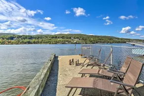 Bungalow near West Point on Hudson River - Image 2