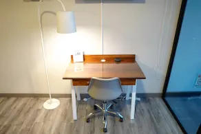 Modern apt w/ amazing view, near airport,fast wifi - Image 2
