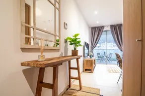 Luxury modern apartment with exceptional views! - Image 2