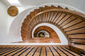 Elegant River Oaks 4BR | Prime Location - Image 3