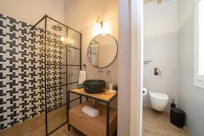 Luxury Seafront Villa Liberty with pool in Fiskardo - Image 5